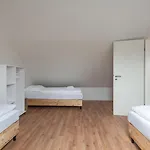 Apartment T&k - - Areal Goethe 4 Maisonetten Mit Privatparkplaetzen
