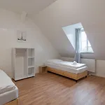 T&k - - Areal Goethe 4 Maisonetten Mit Privatparkplaetzen Duisburg