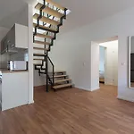 T&k - - Areal Goethe 4 Maisonetten Mit Privatparkplaetzen Apartment Duisburg
