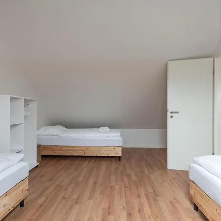 Apartment T&k - - Areal Goethe 4 Maisonetten Mit Privatparkplätzen
