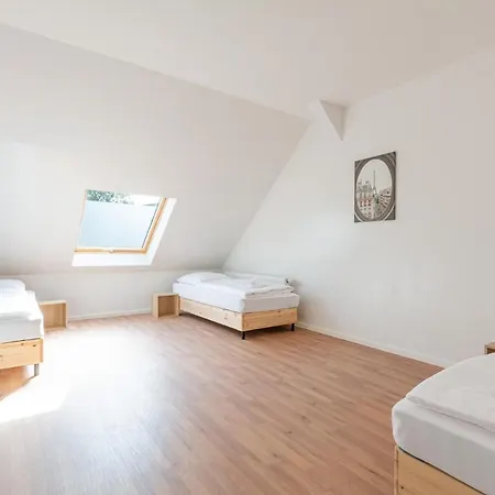 Apartmán T&k - - Areal Goethe 4 Maisonetten Mit Privatparkplaetzen Duisburg