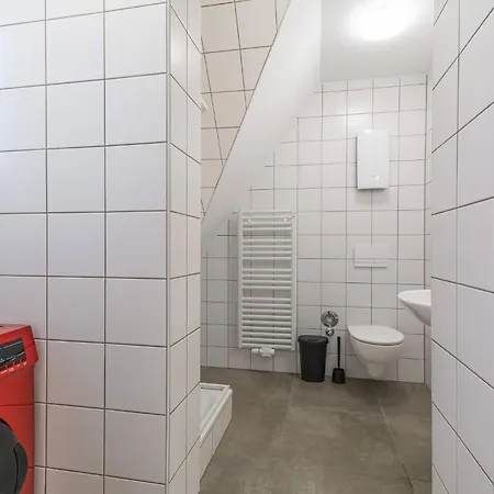 T&k - - Areal Goethe 4 Maisonetten Mit Privatparkplätzen Duisburg