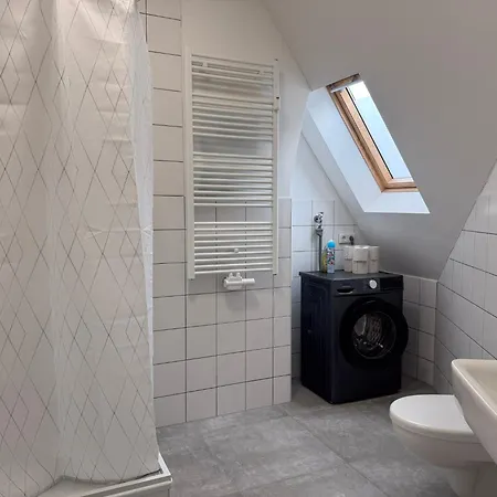 T&k - - Areal Goethe 4 Maisonetten Mit Privatparkplätzen *