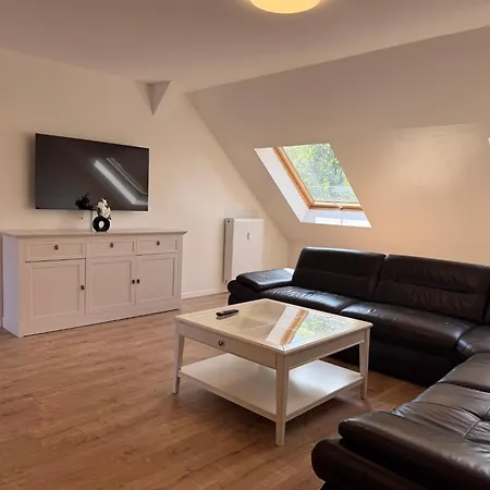 Apartment T&k - - Areal Goethe 4 Maisonetten Mit Privatparkplaetzen *