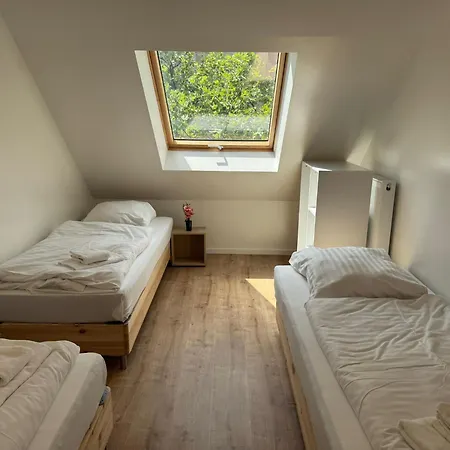 Apartment T&k - - Areal Goethe 4 Maisonetten Mit Privatparkplaetzen Duisburg