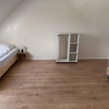 Apartment T&k - - Areal Goethe 4 Maisonetten Mit Privatparkplaetzen *