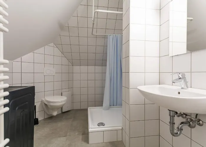 T&k - - Areal Goethe 4 Maisonetten Mit Privatparkplaetzen * 杜伊斯堡