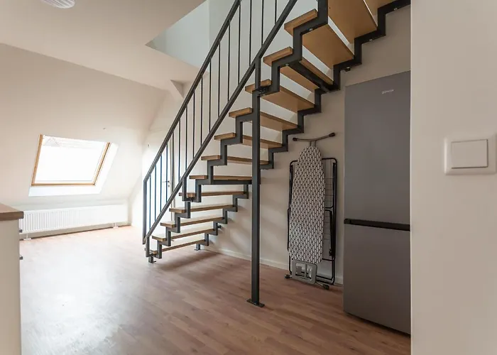 T&k - - Areal Goethe 4 Maisonetten Mit Privatparkplaetzen 杜伊斯堡