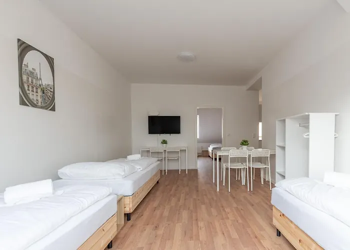 T&k - - Areal Goethe 4 Maisonetten Mit Privatparkplaetzen