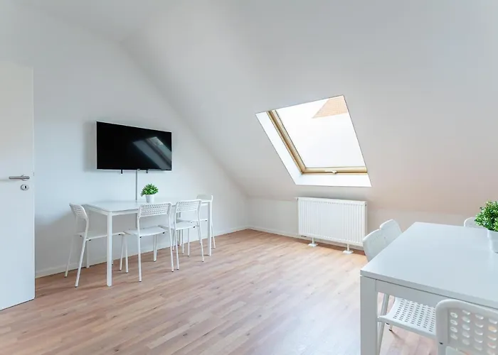 T&k - - Areal Goethe 4 Maisonetten Mit Privatparkplaetzen דיסבורג