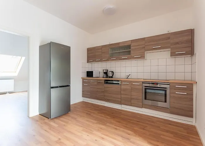 T&k - - Areal Goethe 4 Maisonetten Mit Privatparkplaetzen *