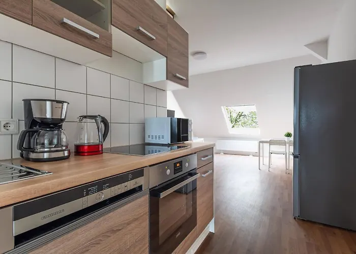 T&k - - Areal Goethe 4 Maisonetten Mit Privatparkplaetzen דירה *