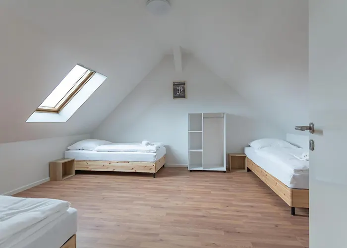 T&k - - Areal Goethe 4 Maisonetten Mit Privatparkplaetzen 杜伊斯堡