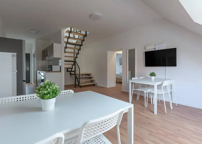 T&k - - Areal Goethe 4 Maisonetten Mit Privatparkplaetzen 公寓 杜伊斯堡